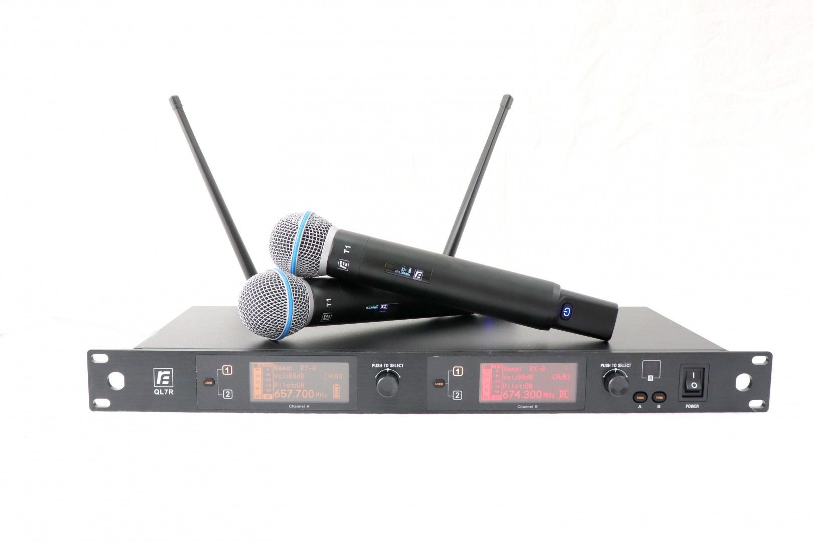 RFIntell QL7R/T1-B 720,500-754,000 МГц 2-канальная радиосистема с 2-мя ручными микрофонами в Брянске