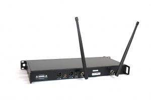 RFIntell QL7R/T1-A 651,800-683,400 МГц 2-канальная радиосистема с 2-мя ручными микрофонами в Брянске